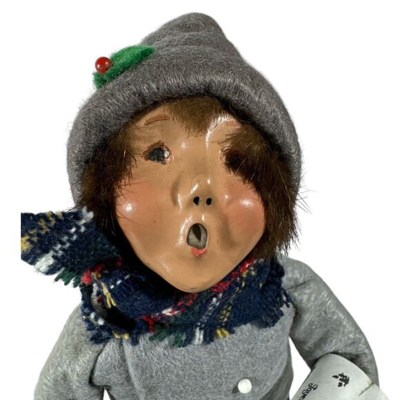 Pair Byers Choice Victorian Boy Girl Caroler Signed & Numbered 1996 1997 - Picture 2 of 16